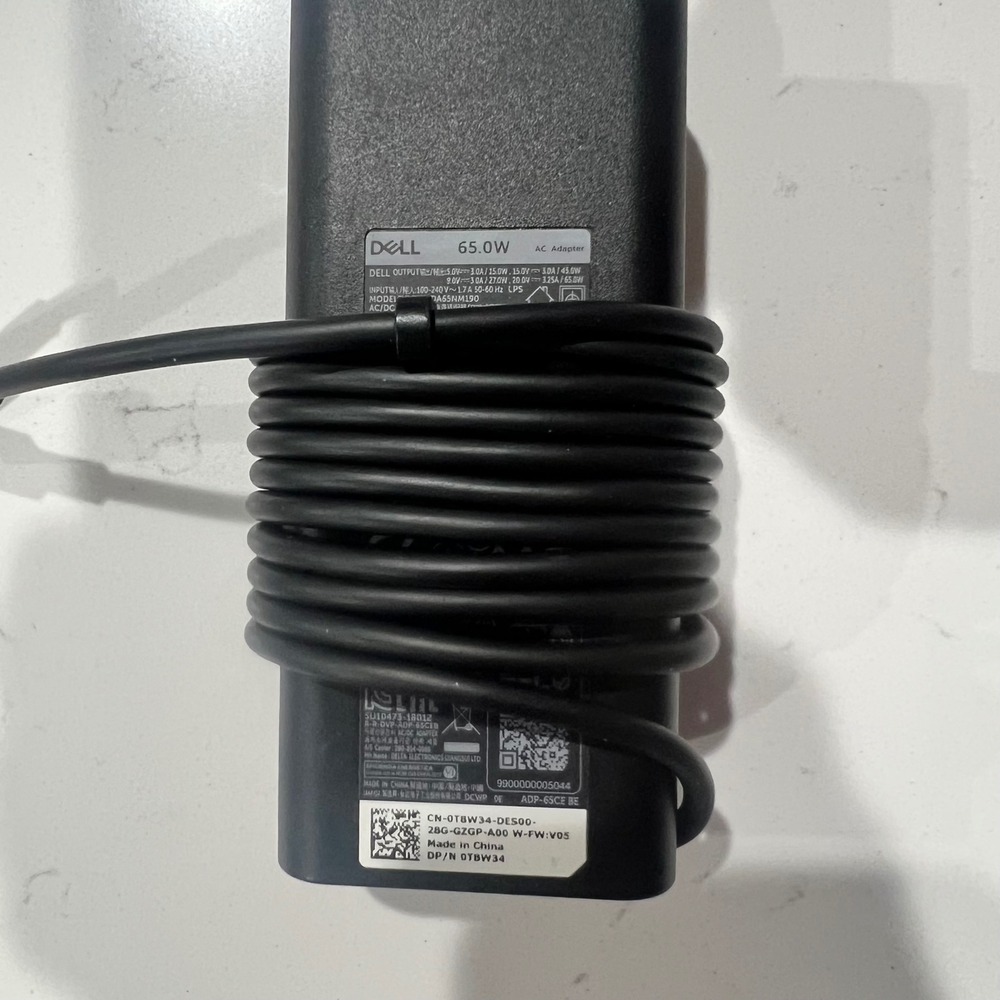 Genuine Dell 65W USB-C AC Adapter Power Supply Charger DA65NM190 0T8W34 Black
